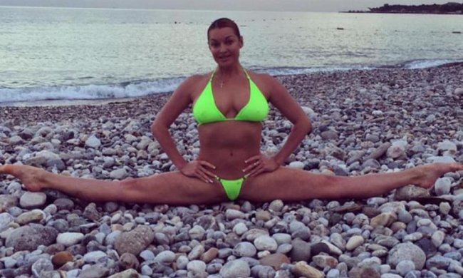 Волочкова взялася за старе: в мережі знову гуляють пікантні знімки балерини