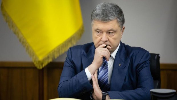 Испугались гнева украинцев: скандальную подружку Порошенко пытаются скрыть - "Иди на х*й, ты кто такая?"