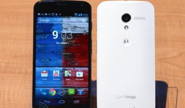 З'явилися фото нових телефонів Motorola (фото, відео)