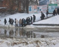 Прорив водогону перетворив вінницькі вулиці на річки