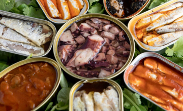 Рибні консерви, кадр з відео