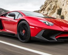 Lamborghini два года продавала взрывоопасные суперкары