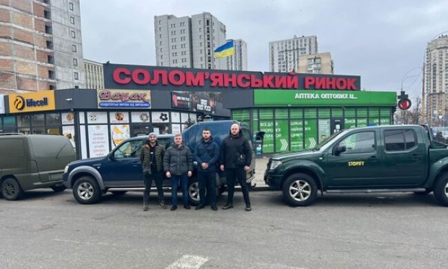 Киевские волонтеры приобрели для ВСУ еще три автомобиля