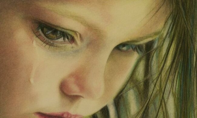 На Київщині шукають педофіла, який розбещував маленьку дівчинку