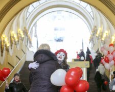 День Святого Валентина в Києві, фото: Уніан