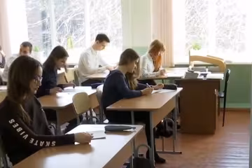Скрин, видео YouTube студенты