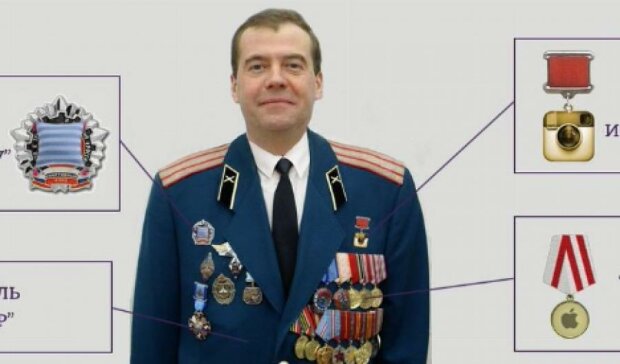 "За взятие Iphone" – россияне высмеяли награждение Медведева орденом (фото)