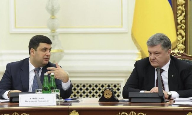 Порошенко посварився з Гройсманом: перші наслідки