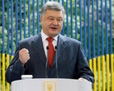 Найстрашніше позаду: Порошенко підбив підсумки