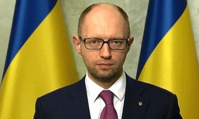 Заява Яценюка: Я вимагаю довічного для того, хто кинув гранату (відео)