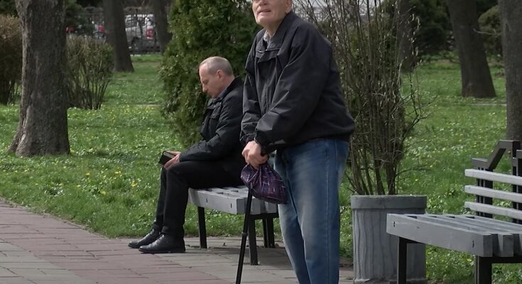 Пенсіонер. Фото: скрін youtube