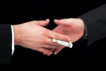 На кордоні з Кримом прикордонникам двічі пропонували хабарі