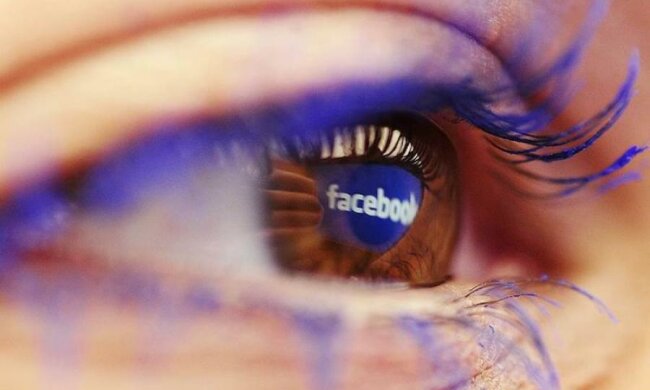 Facebook налякав журналістів