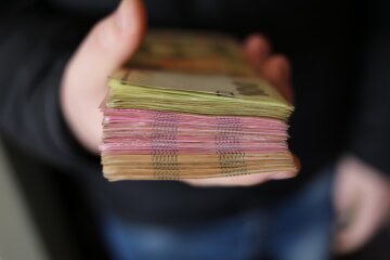 Грошова допомога від держави: виплати до Дня Незалежності 2026