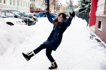 Упал, очнулся – гипс: статистика травмированных из-за непогоды в Киеве ужасает