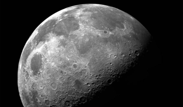 Супутники-вбивці Місяця серйозно загрожують Землі