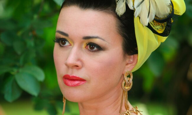 "Вот Фриске была больна": Заворотнюк заподозрили в обмане, видео запутало фанатов