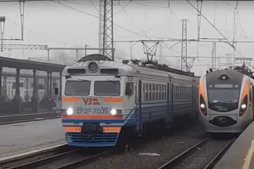 електричка, скріншот з відео