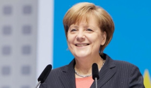 Десять тисяч євро отримала Меркель  від  юдеїв