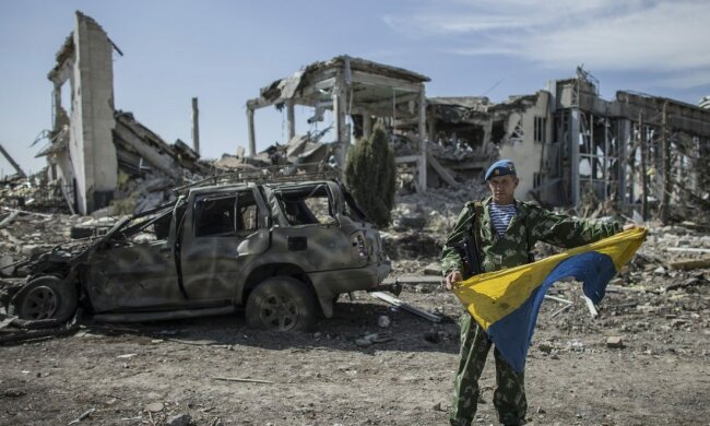 українські військові