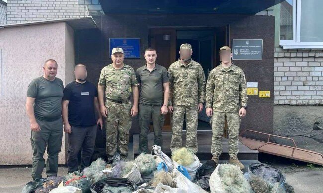 З браконьєрських сіток — у маскувальні: екологи з Житомирщини допомагають ЗСУ