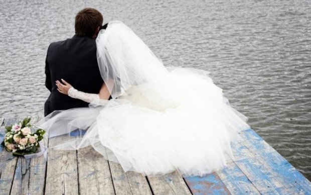 Скандальний екс-регіонал показав дивне весілля своєї доньки