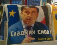 В Одесі продають подушки з Саакашвілі за 180 гривень