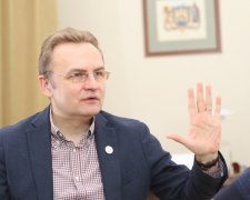 Садовий насмішив мережу новим постером: краще Садо-мазо-мен