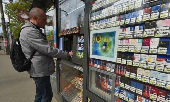 В Украине активно дорожают сигареты: почему от этого все стороны в "минусе" и чем опасна контрабанда