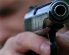 На столичной станции метро "Гидропарк" состоялась стрельба