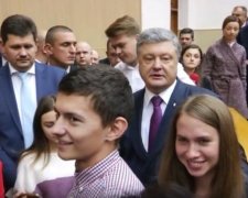 Генштаб втрутився в суперечку Порошенка зі студентом