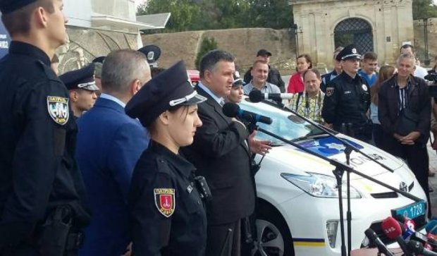 У Києві звільнили 25 патрульних поліцейських - Аваков