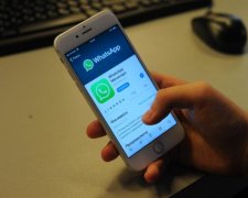 Замахнувся на WhatsApp: Роскомнагляд обрадував новим блокуванням