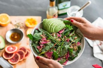 Работай эффективно: 8 доступных продуктов, чтобы "прокачать" мозг