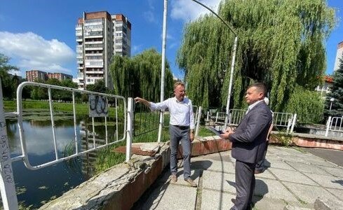 Садовий втопить мільйон у львівському озері