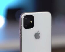 iPhone 11