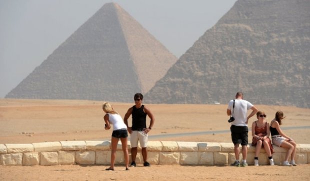  Российских туристов из Египта будут вывозить месяц