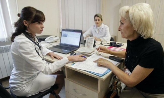 Медицинская реформа в Украине: договор с врачом и права пациента