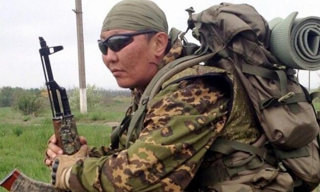 Украинские волонтеры откопали путинского "шахтера"