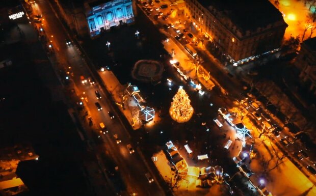 Новогодний Львов, скриншот из видео