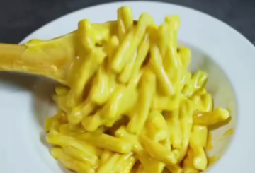 Паста в тыквенном соусе, кадр с видео