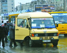 Львівські маршрутники підклали пенсіонерам "свиню" під ялинку: "Після Різдва – тільки пішки"