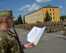 Призывники, фото: Місто Івано-Франківськ