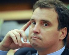 Абромавічус прокоментував обшуки в IT-компаніях