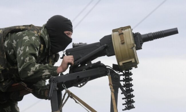 Дві жінки поранені після попадання снаряда в житловий будинок