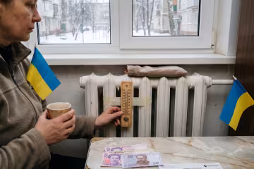 батарея опалення зима українська квартира