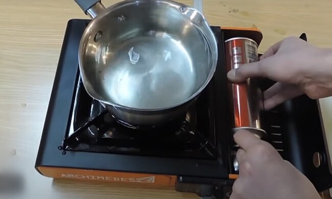 Портативная газовая плита, скриншот из видео