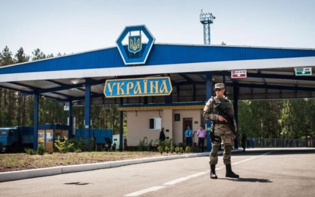Ужесточить контроль: как россияне будут въезжать в Украину 