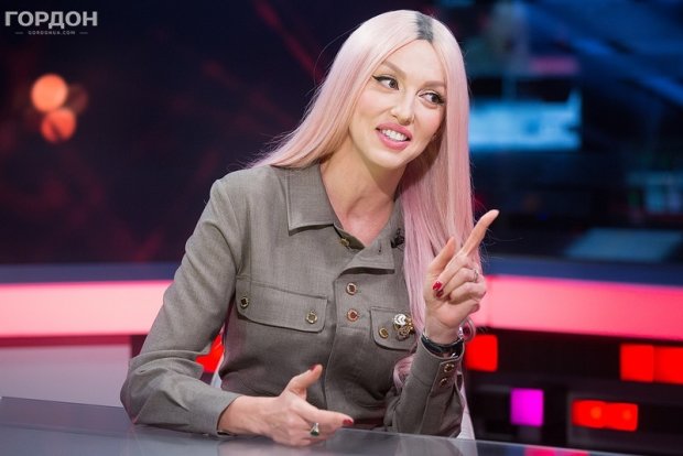 "Чим я гірша?": Полякова йде у президенти, Тимошенко напружилась