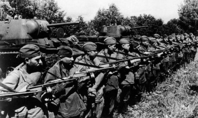 Воїнів Другої світової війни перепоховали на Кіровоградщині